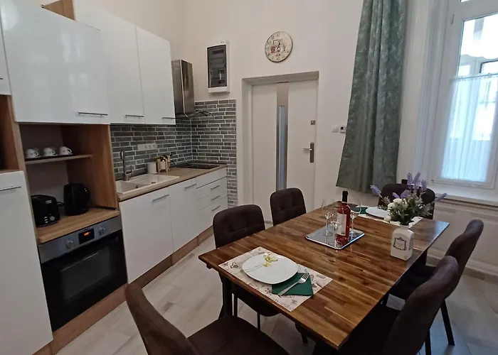 Palace2 * Budapest