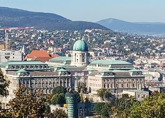 Palace2 *